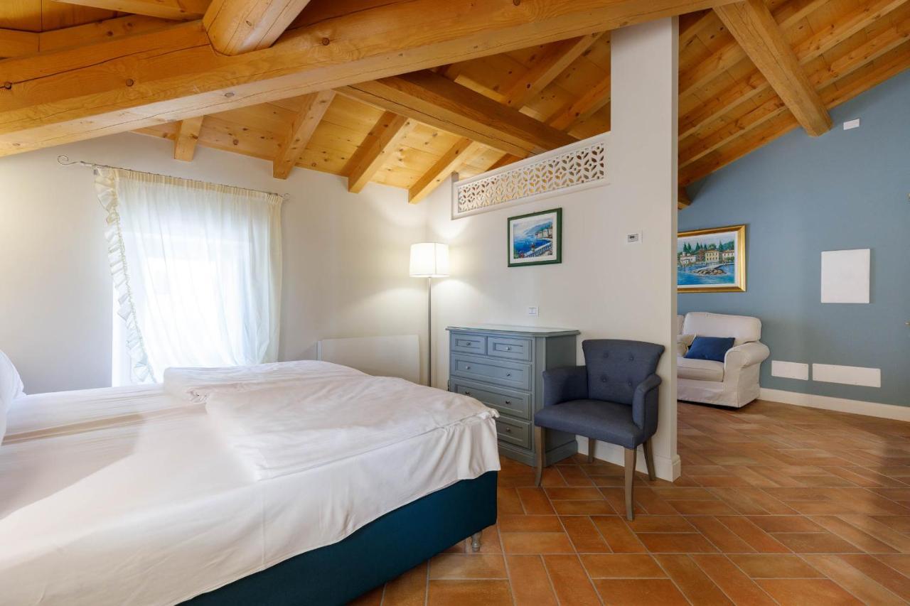 Villa Padovani Relais De Charme - Adults Only Pastrengo Exterior foto
