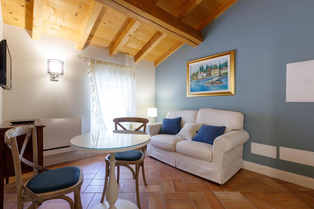 Villa Padovani Relais De Charme - Adults Only Pastrengo Exterior foto