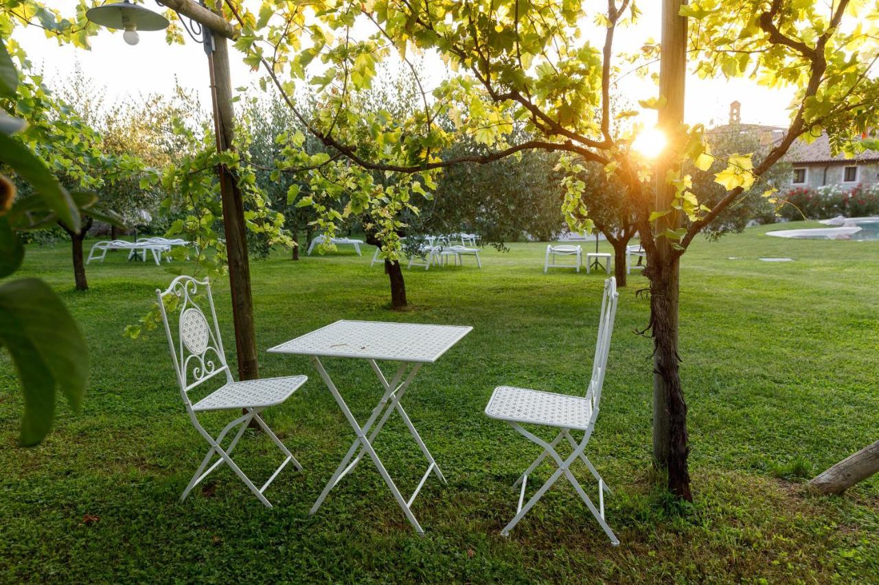 Villa Padovani Relais De Charme - Adults Only Pastrengo Exterior foto
